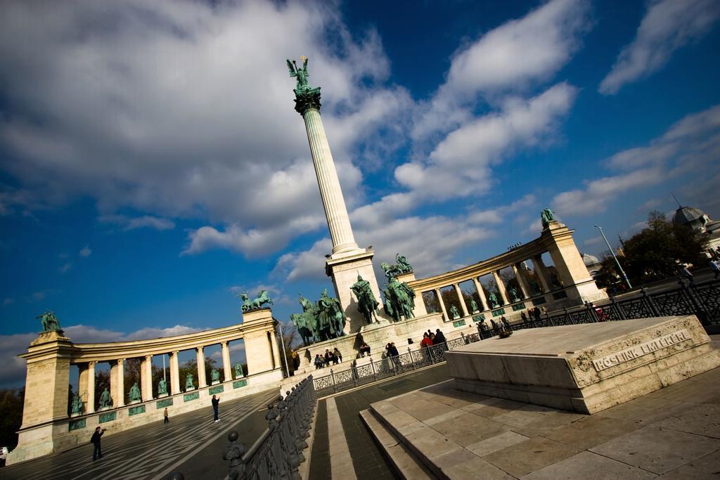 Little Americas Opera Apartments Budapest Exterior photo